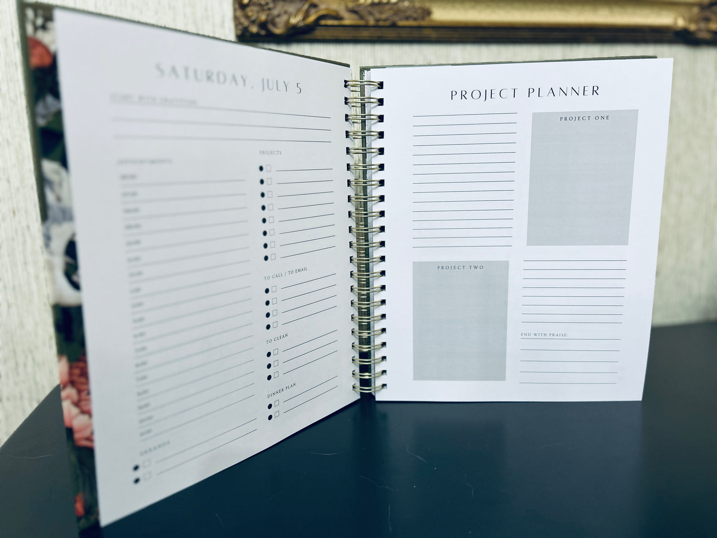 The 2025 Daily Dashboard- Dated Quarterly Day Planner- Single Volumes and Subscriptions