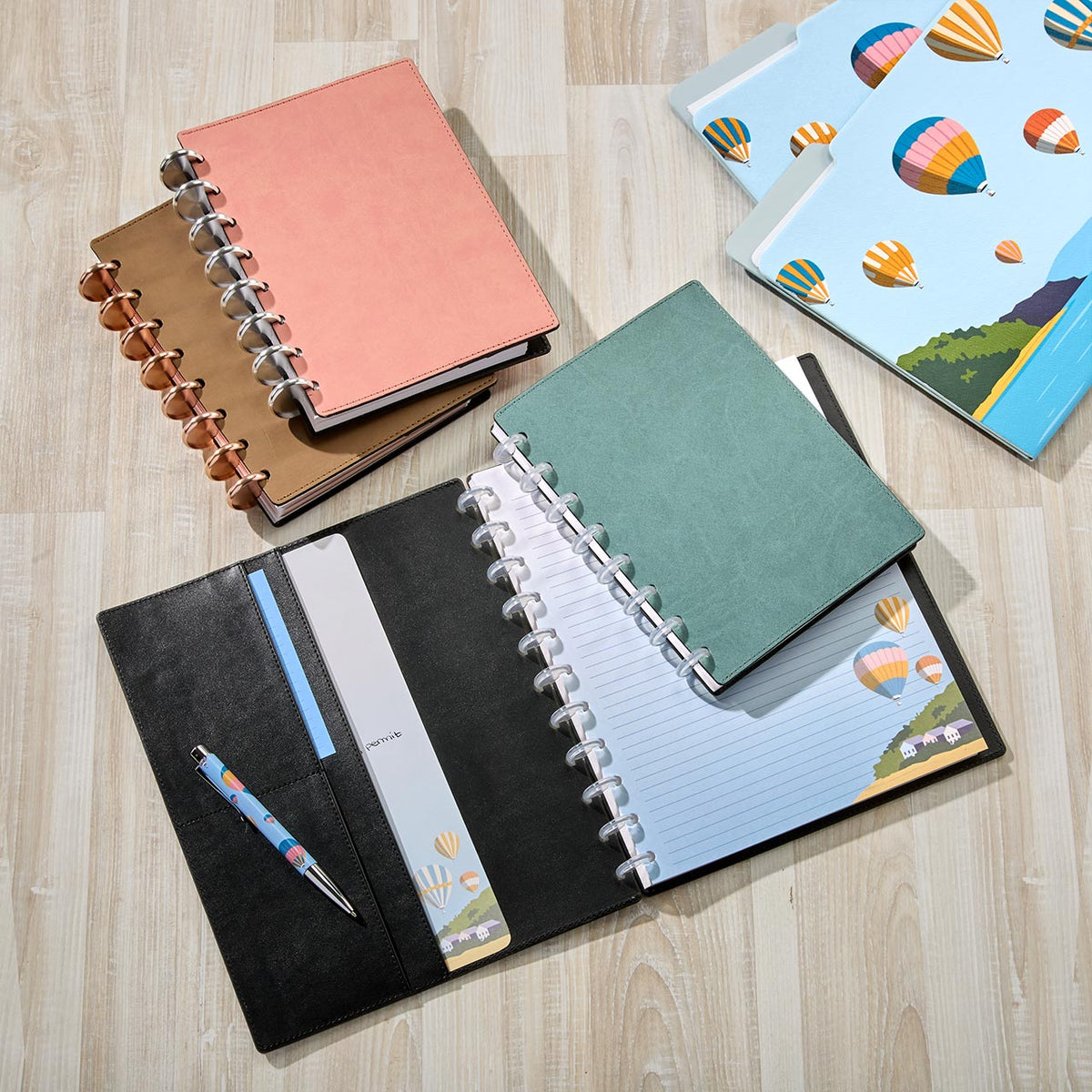 Levenger Circa Smooth Sliver Discbound Notebook with Pockets