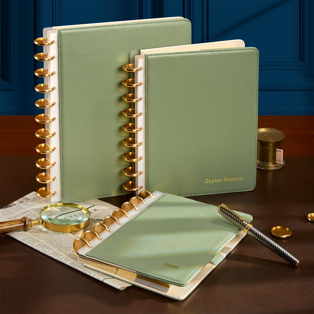 Levenger Circa® Original Leather Discbound Notebook